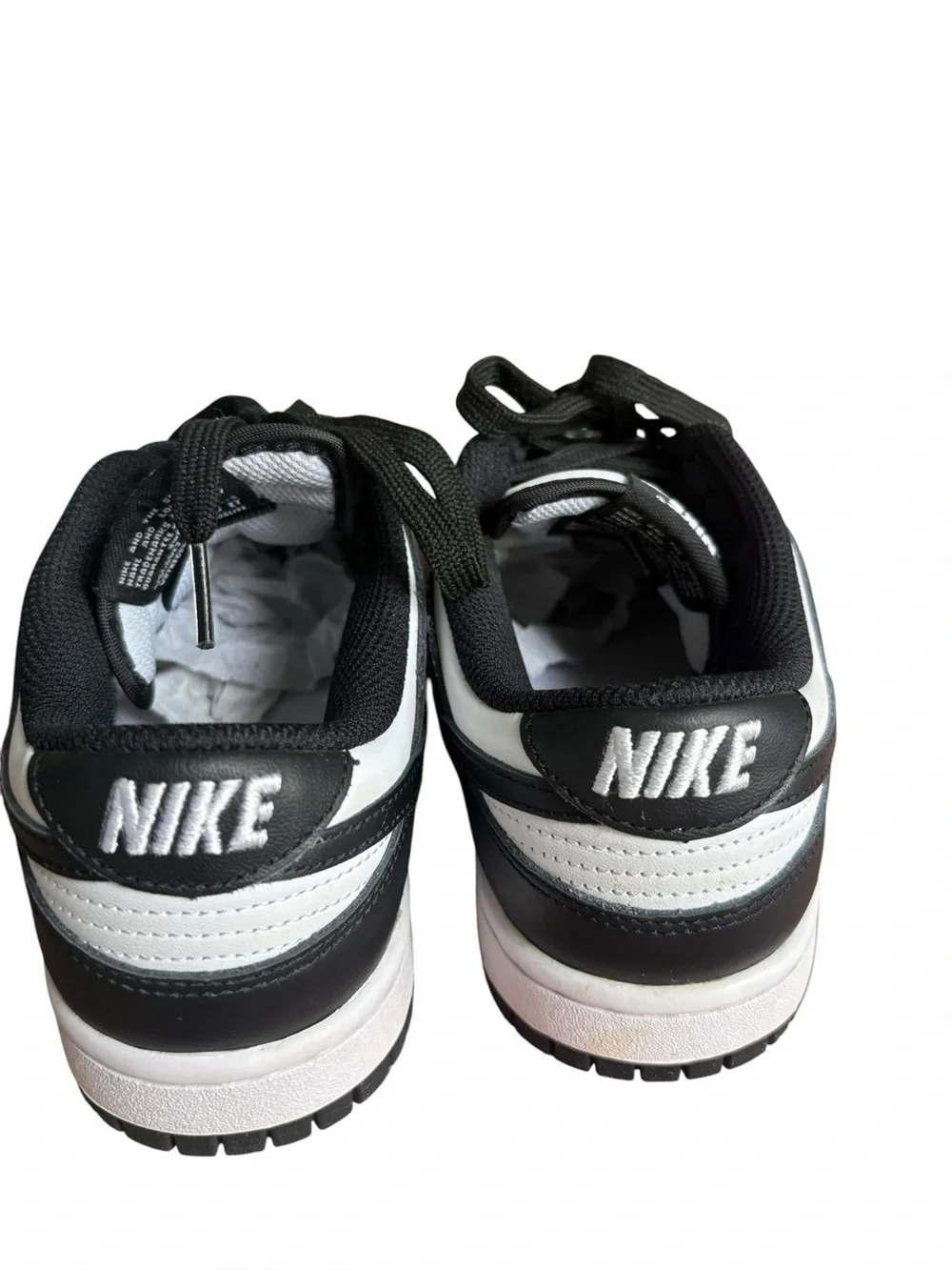 Nike dunk low “Panda
